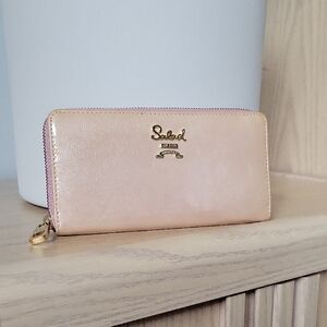 Salad AW 1929 Shiny Peach and Pink Full Zip Accordian Wallet